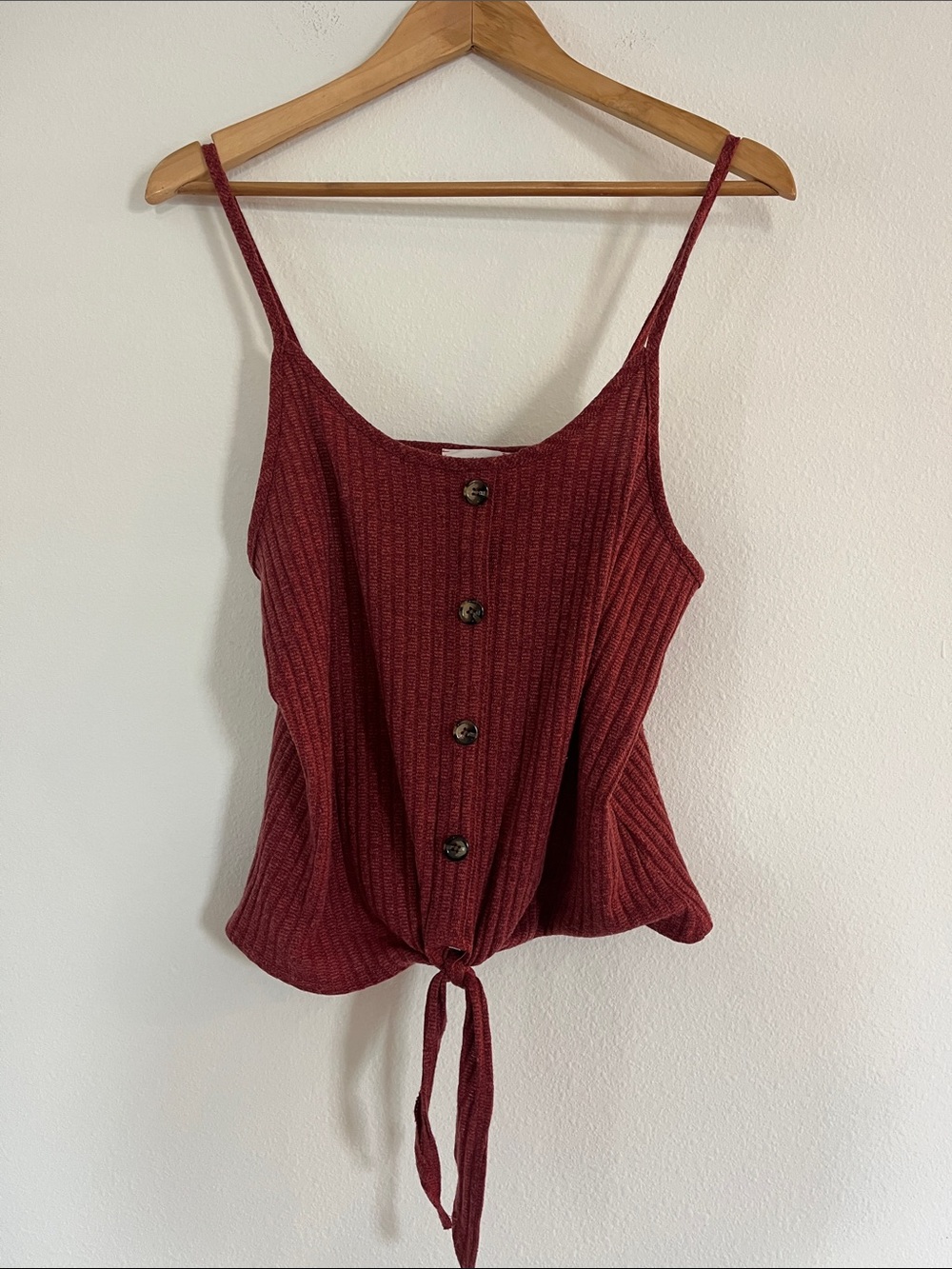 Boutique Burgundy Button Front Tie Hem Tank Top